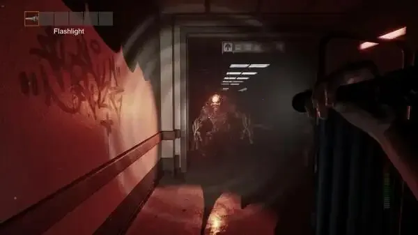 Panicore(恐怖生存游戏) Panicore(恐怖生存游戏)