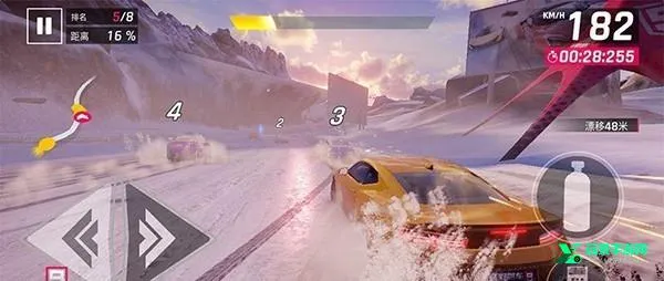 狂野飙车8(赛车竞速游戏) 狂野飙车8(赛车竞速游戏)